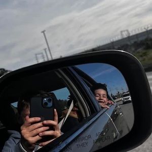 Meet your Posher, Henry